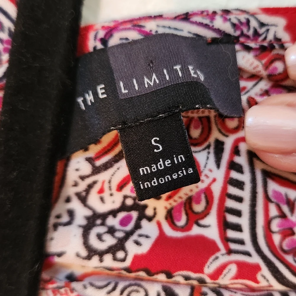 The Limited Asymmetrical Hem Tank Top, Size‎ S